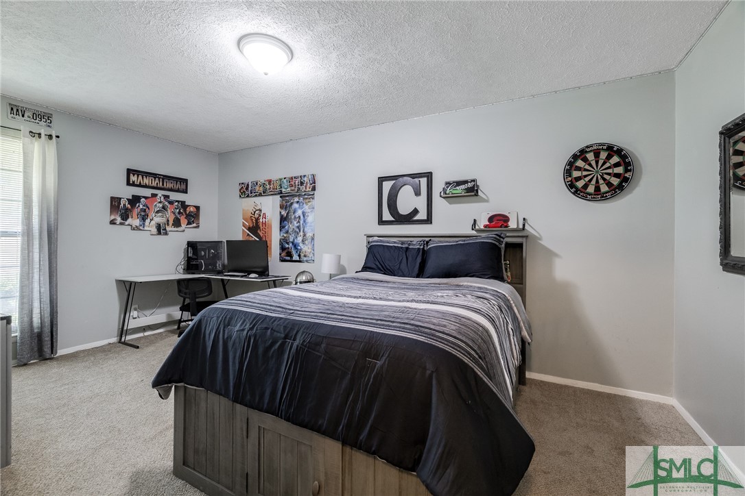 3 Briarwood Drive