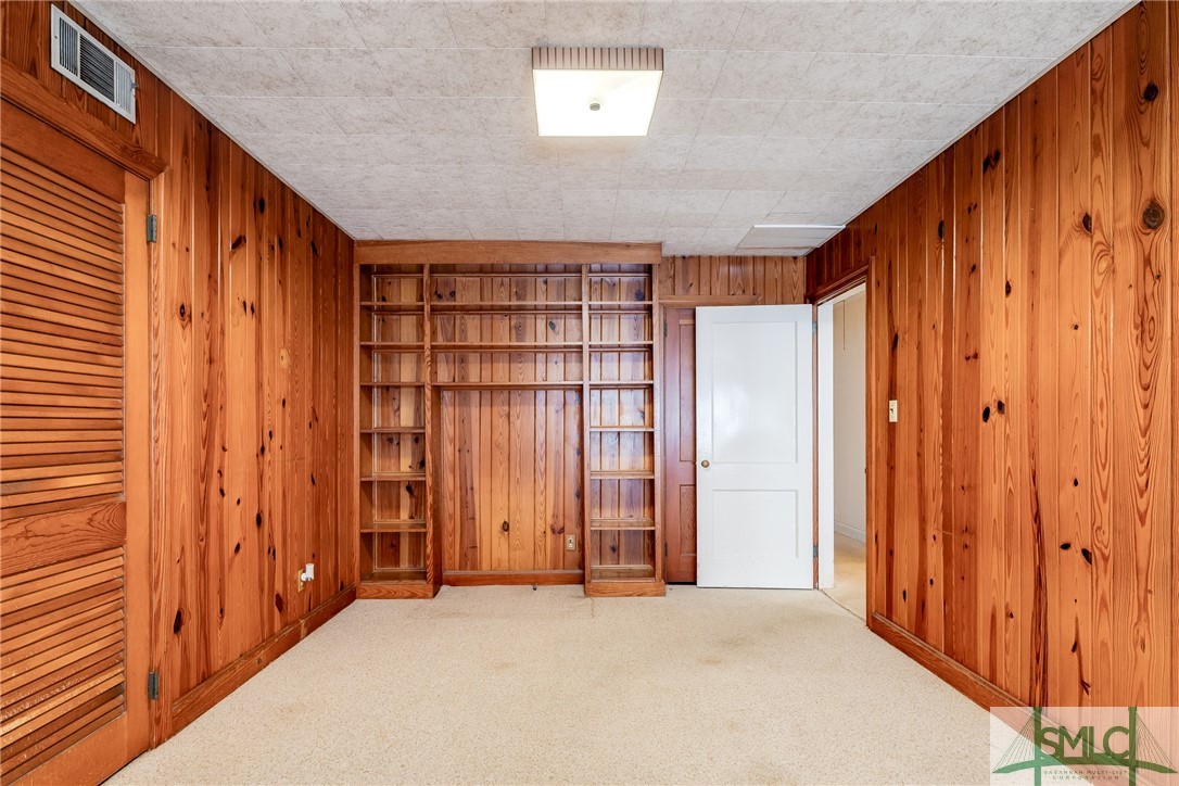 25 E 62nd Street