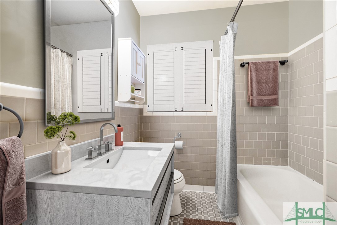 25 E 62nd Street