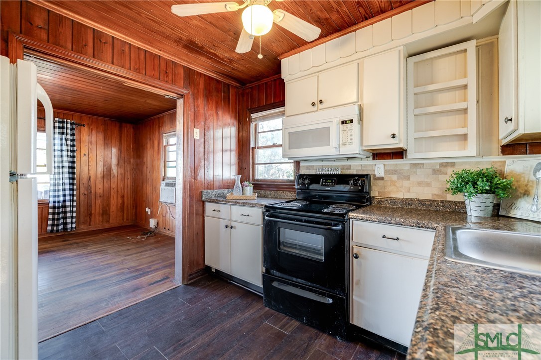 478 Camellia Drive
