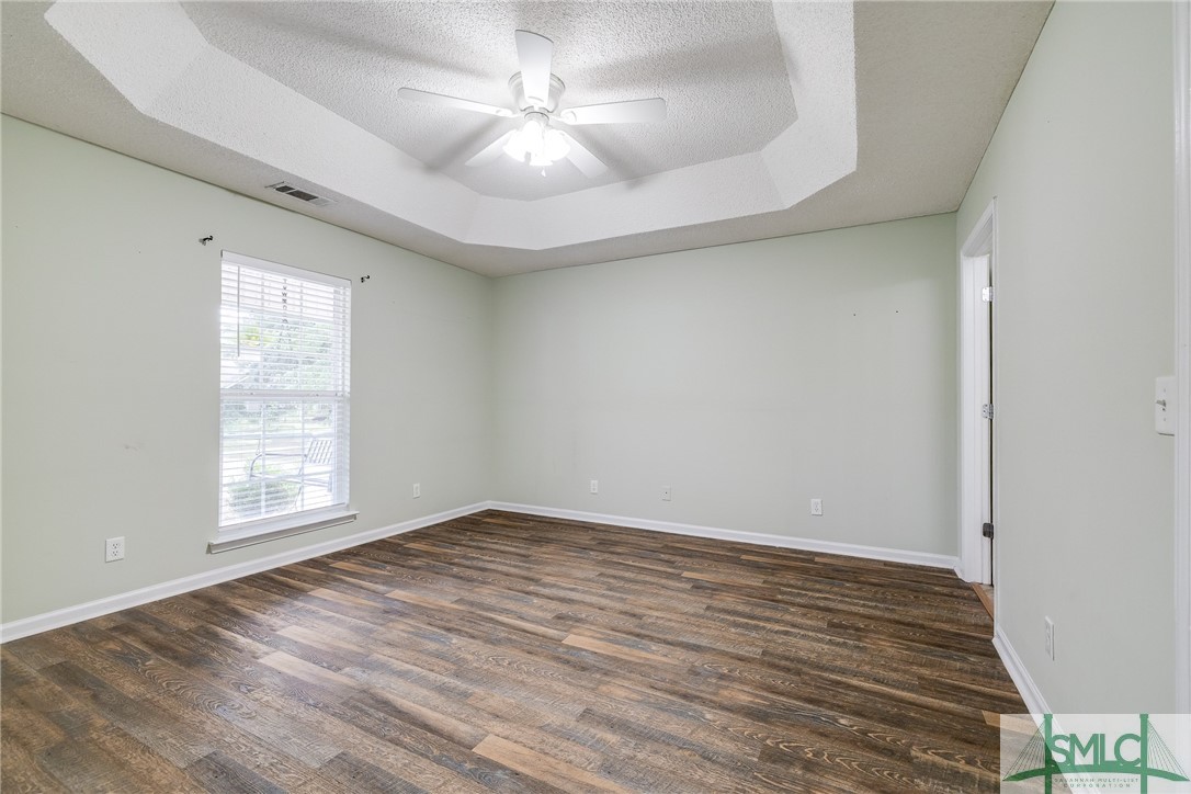301 Centerwood Court