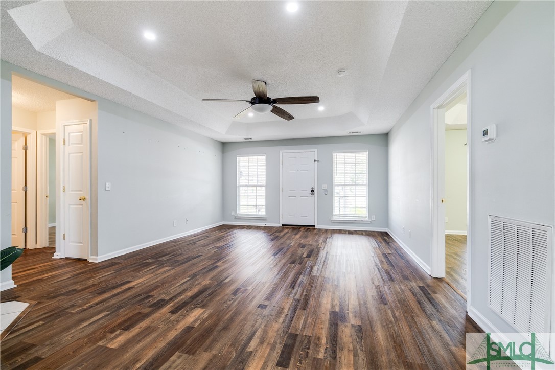 301 Centerwood Court