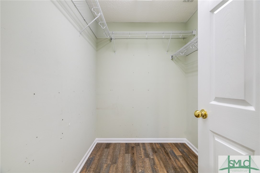 301 Centerwood Court