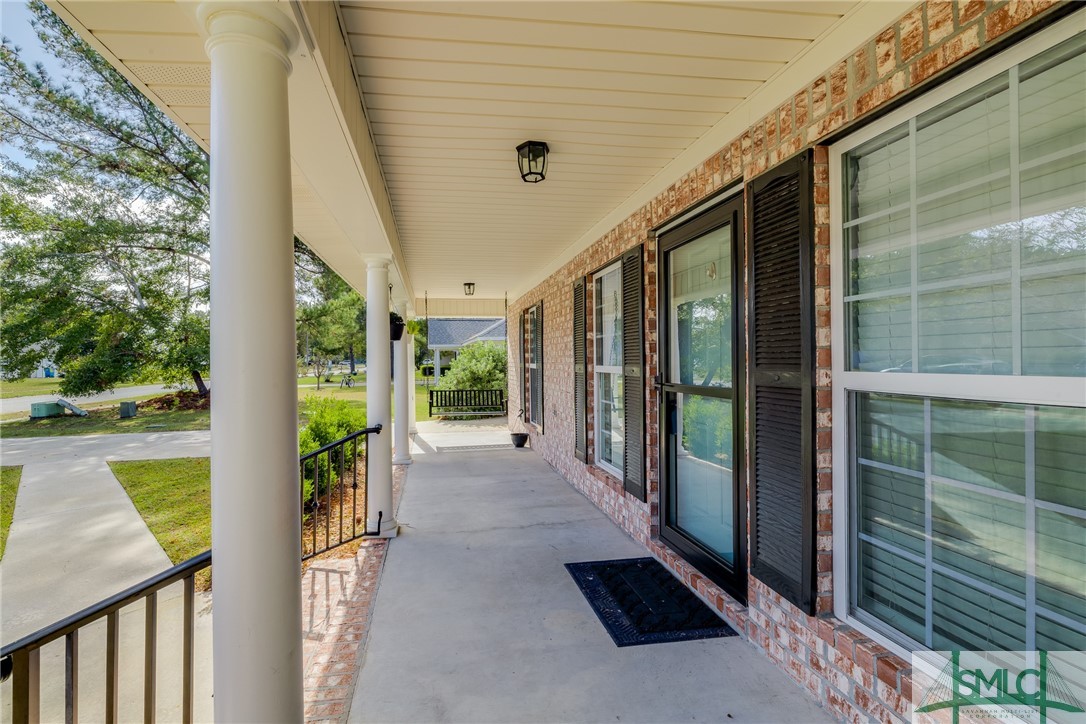 301 Centerwood Court