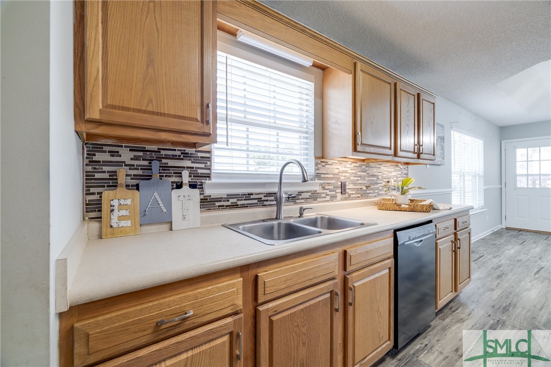 301 Centerwood Court