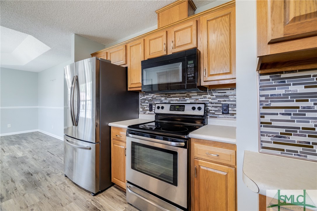 301 Centerwood Court