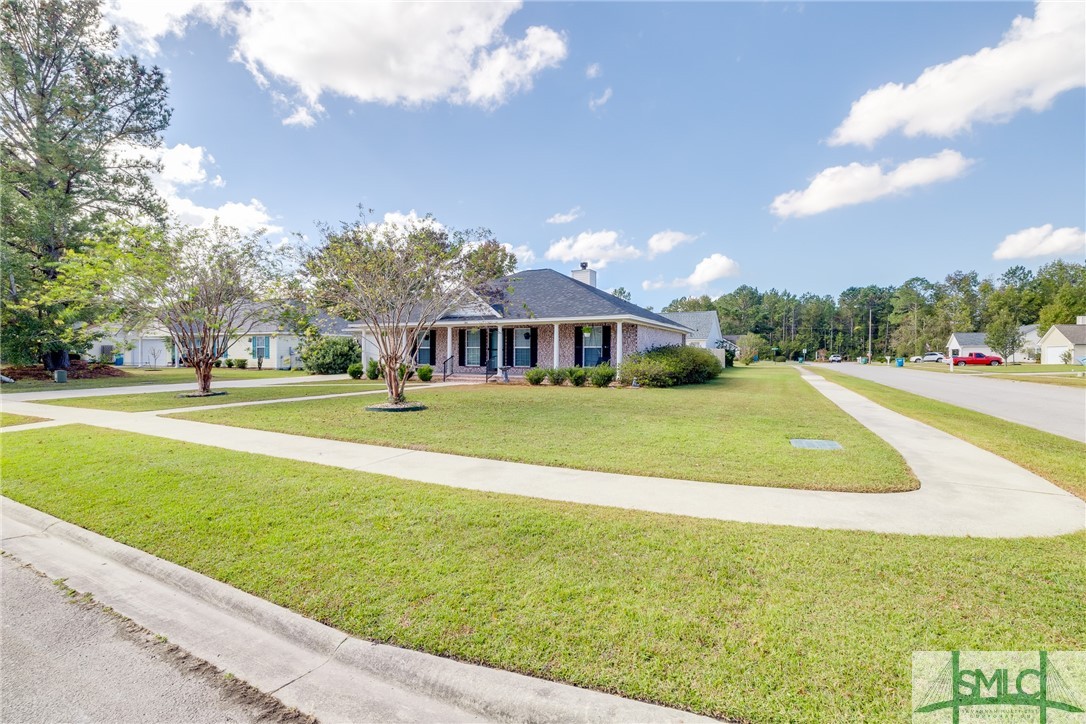 301 Centerwood Court