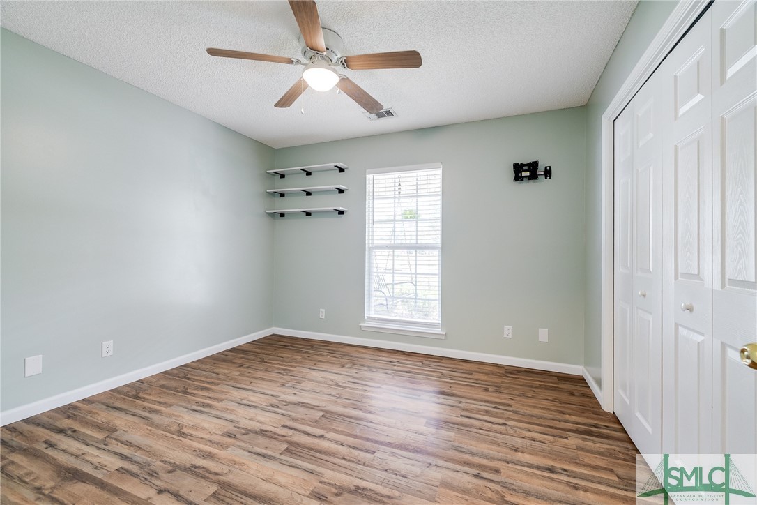301 Centerwood Court
