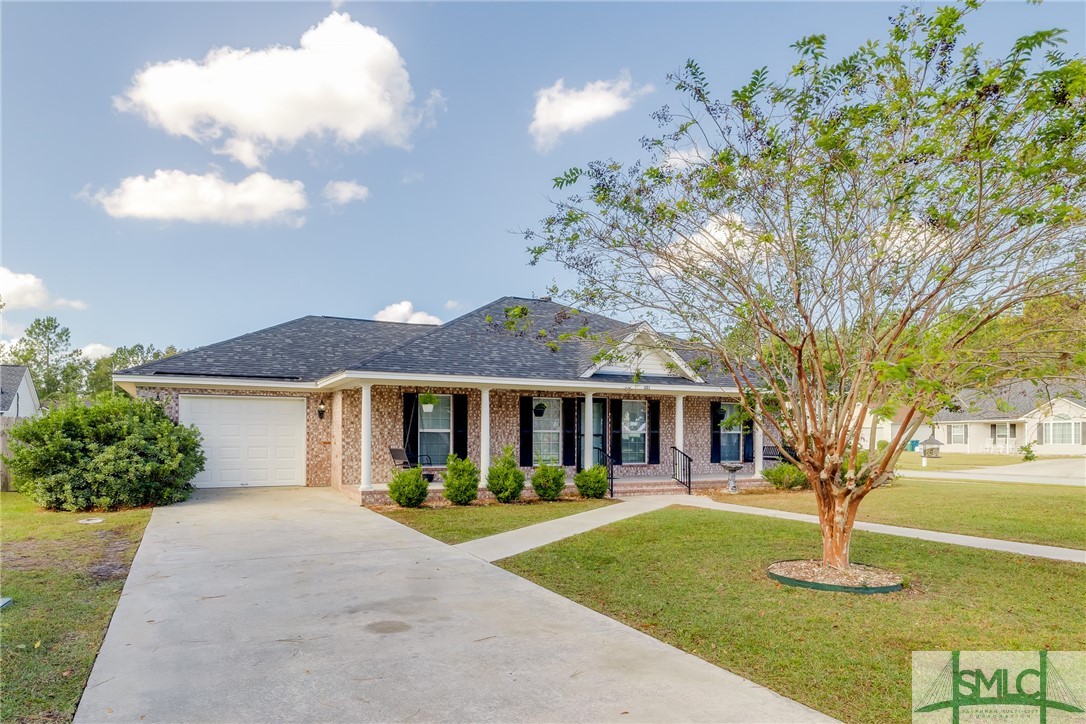 301 Centerwood Court