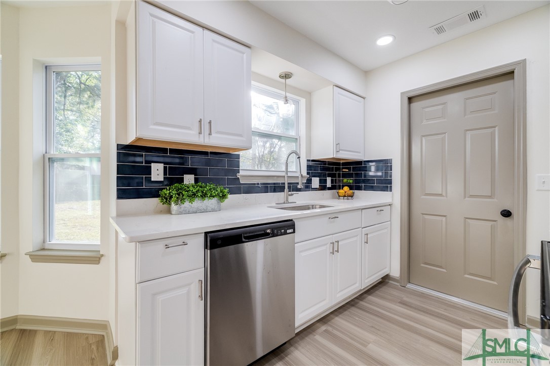 523 E 55th Street