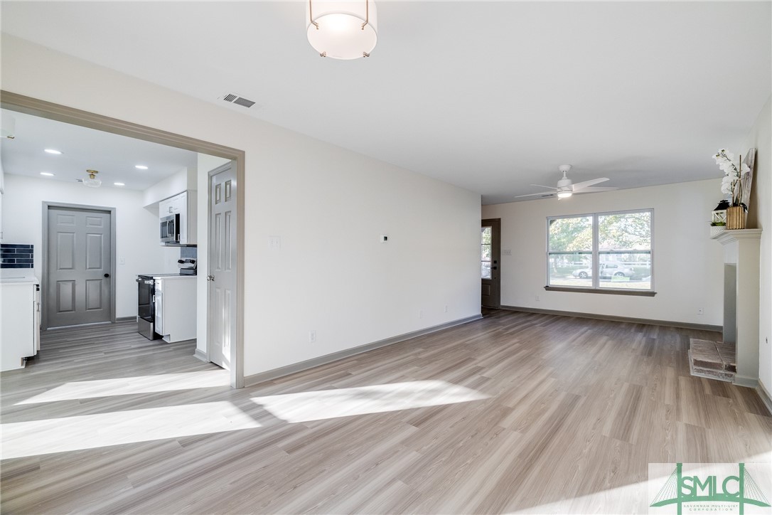 523 E 55th Street