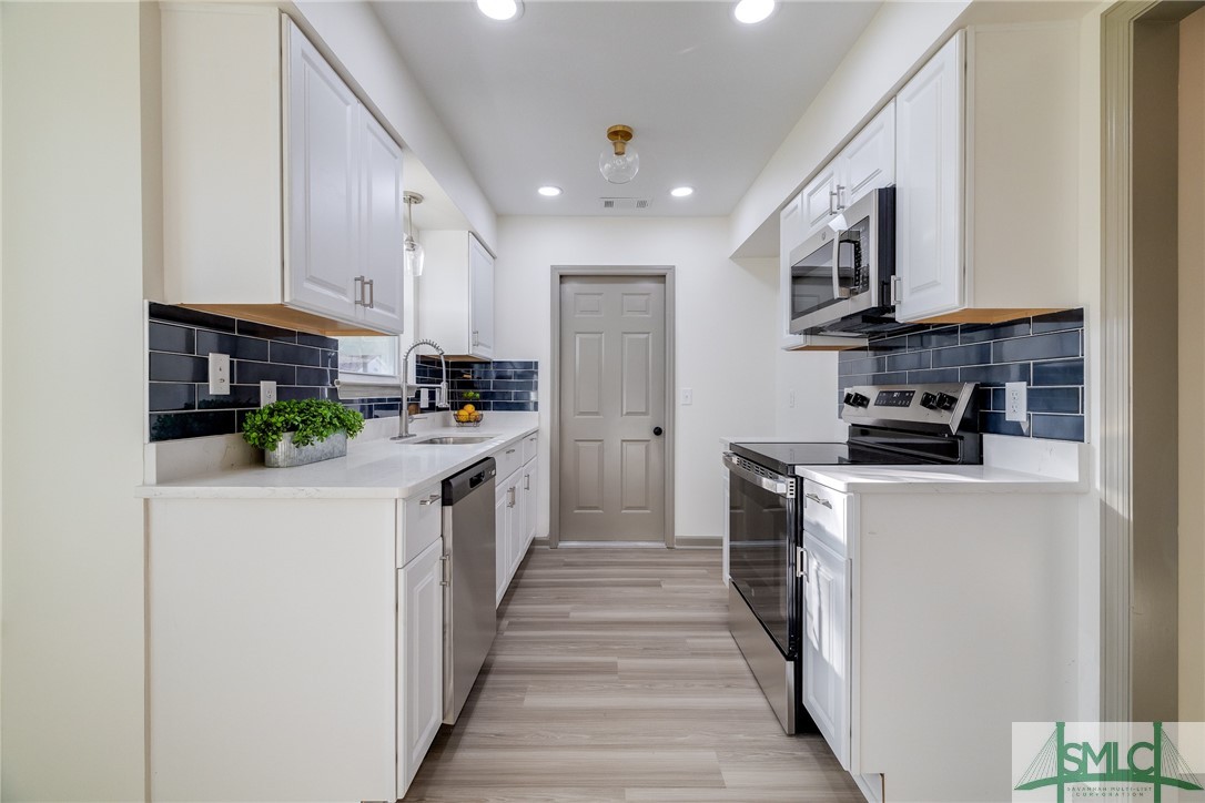 523 E 55th Street