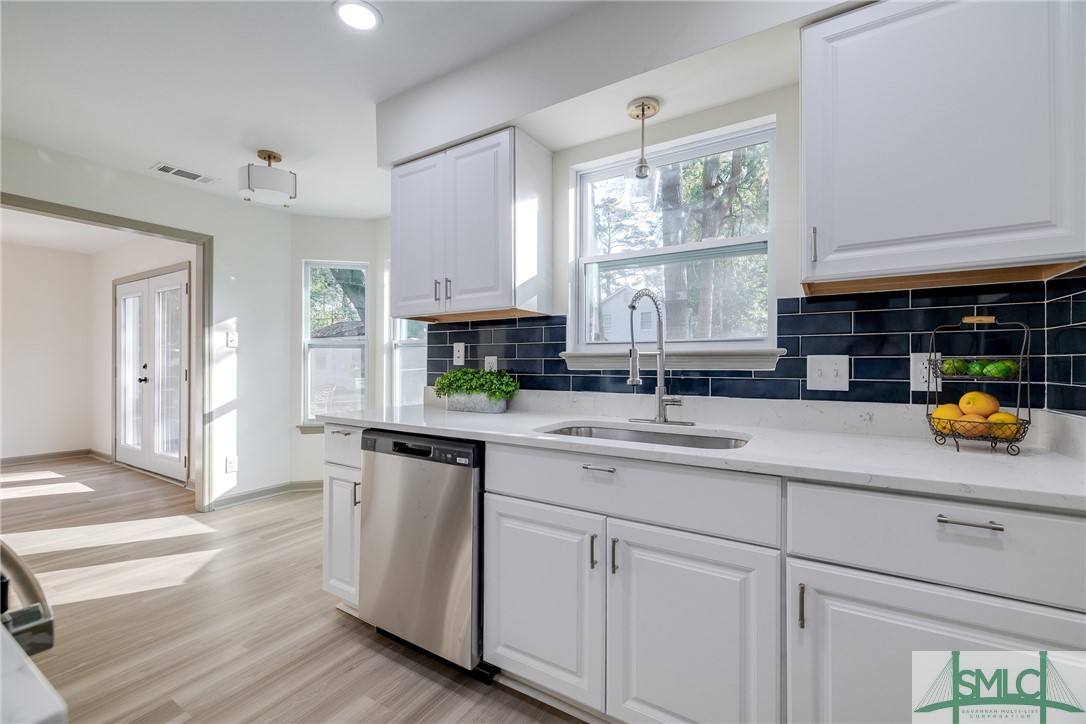 523 E 55th Street