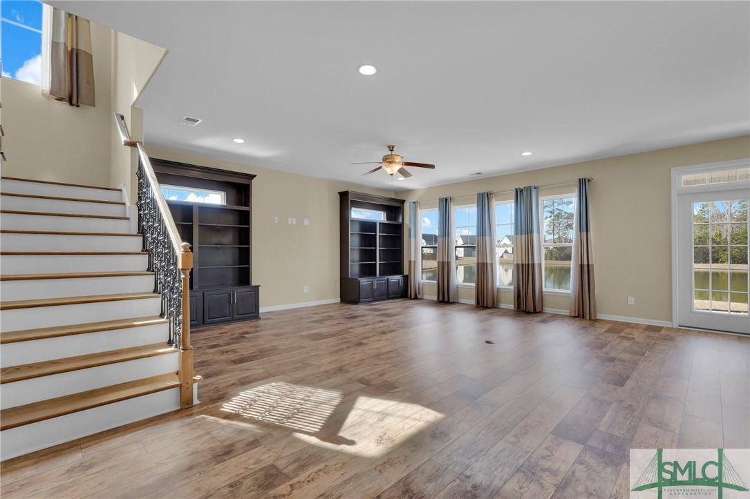 8 Symphony Court