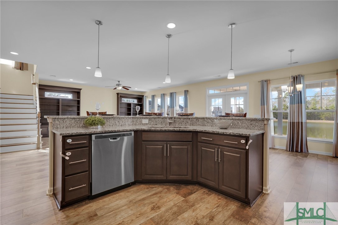 8 Symphony Court