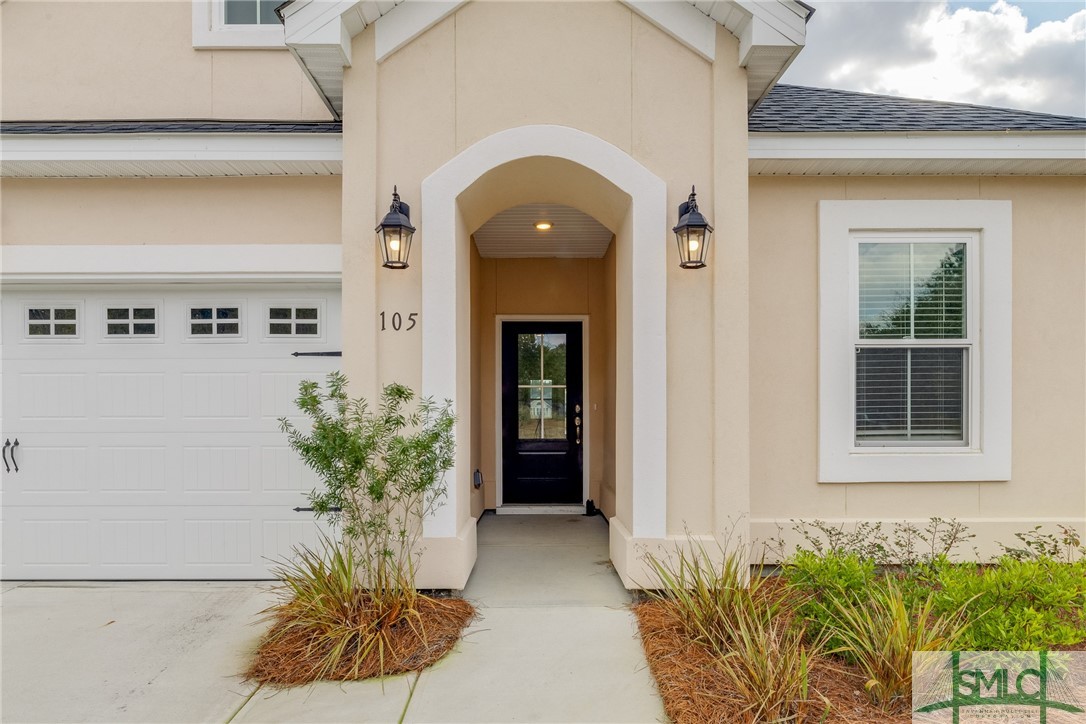 105 Waterside Lane
