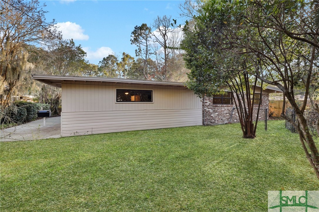 206 Willow Road