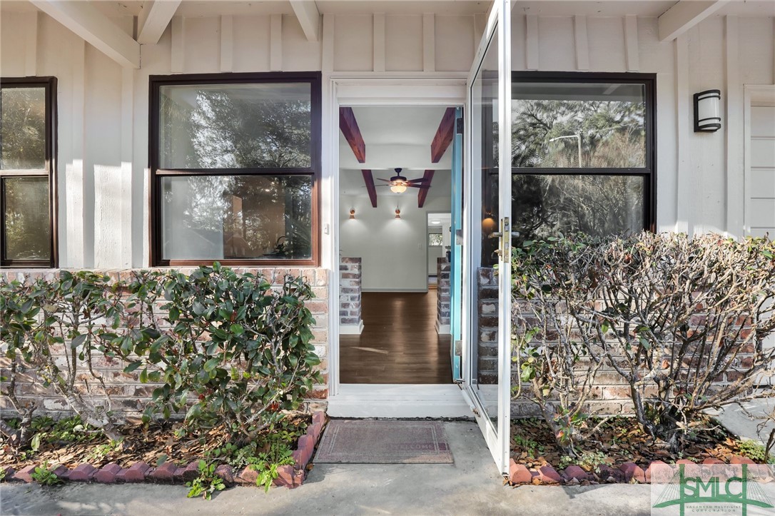 206 Willow Road