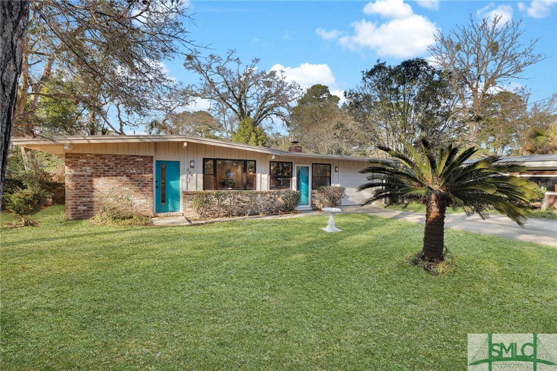 206 Willow Road