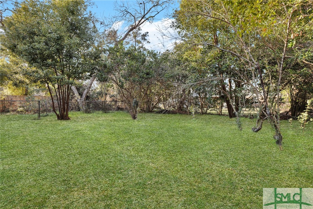 206 Willow Road