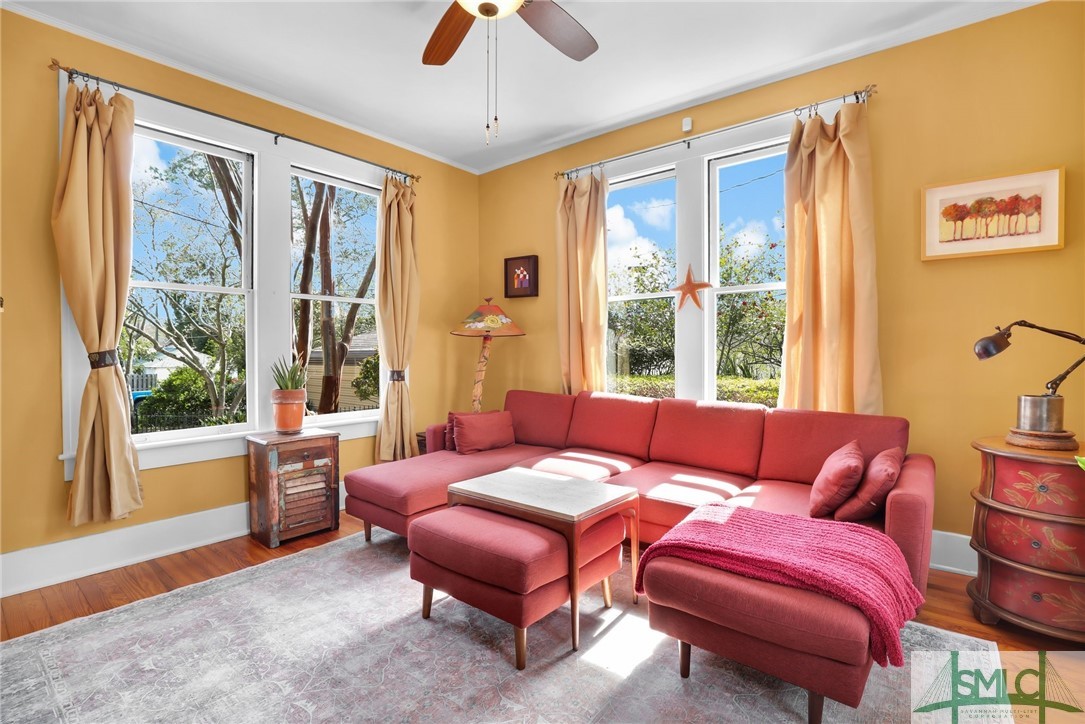 435 E 52nd Street