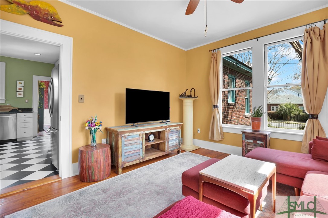 435 E 52nd Street