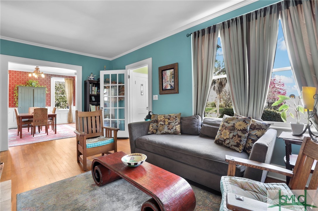 435 E 52nd Street