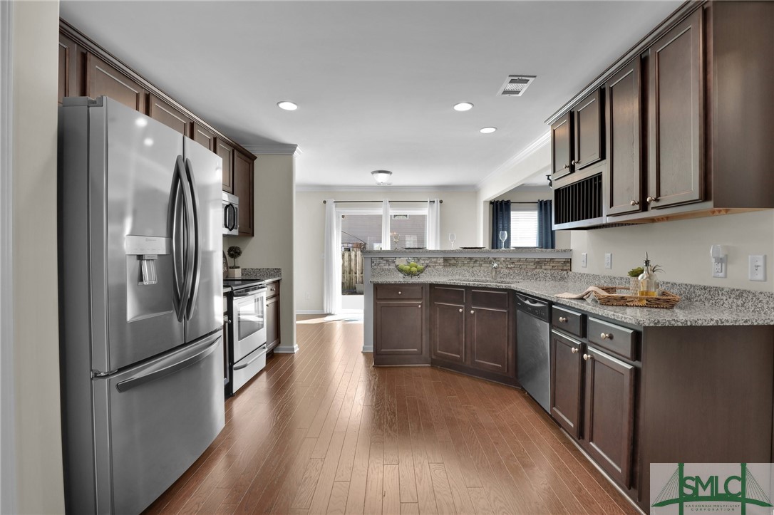 13 Roseberry Circle
