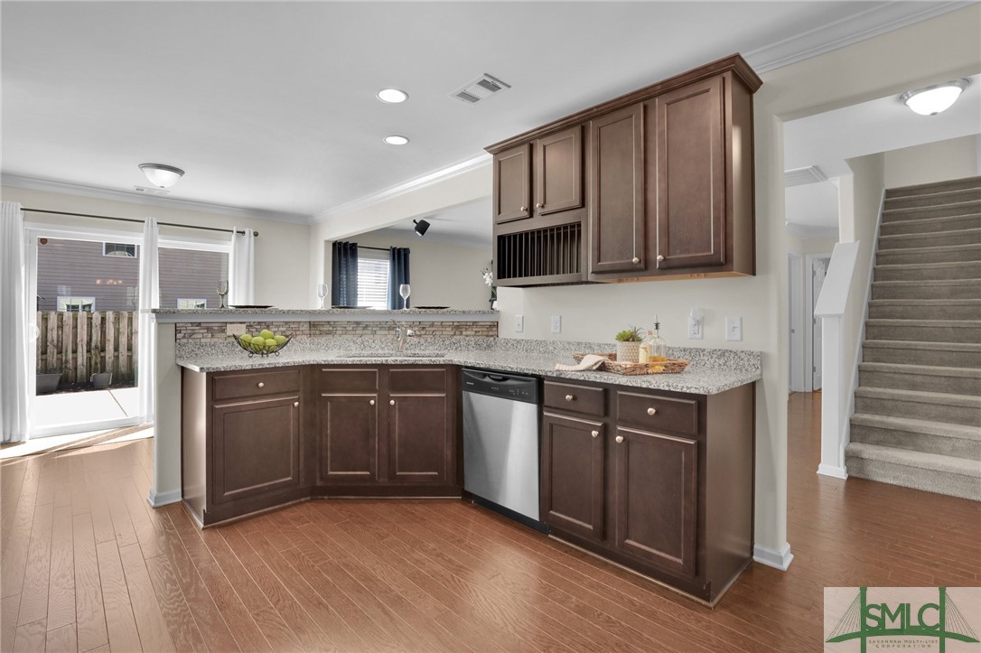 13 Roseberry Circle