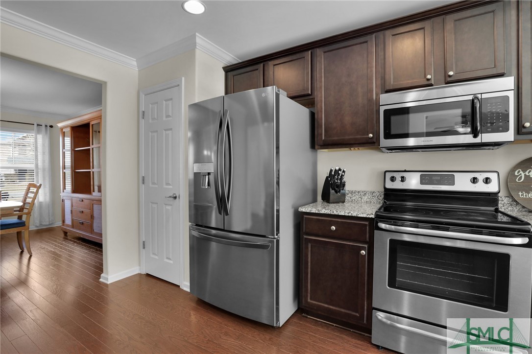 13 Roseberry Circle