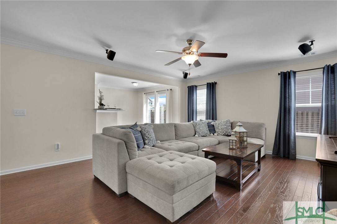 13 Roseberry Circle