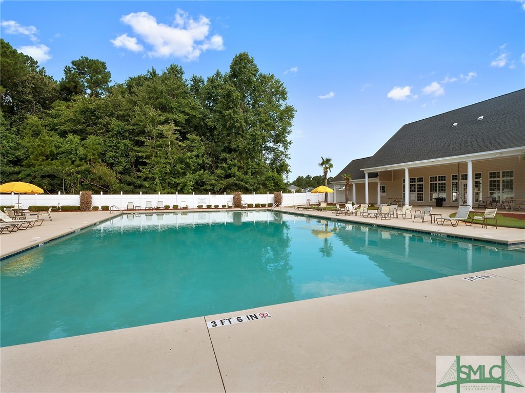 13 Roseberry Circle