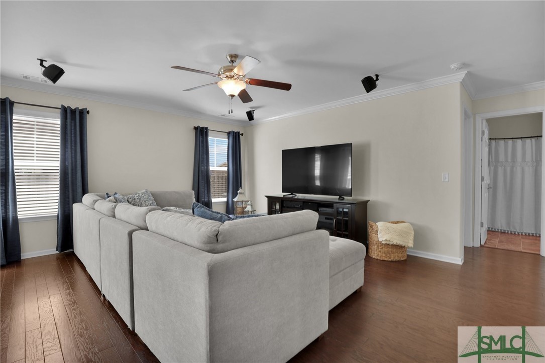 13 Roseberry Circle