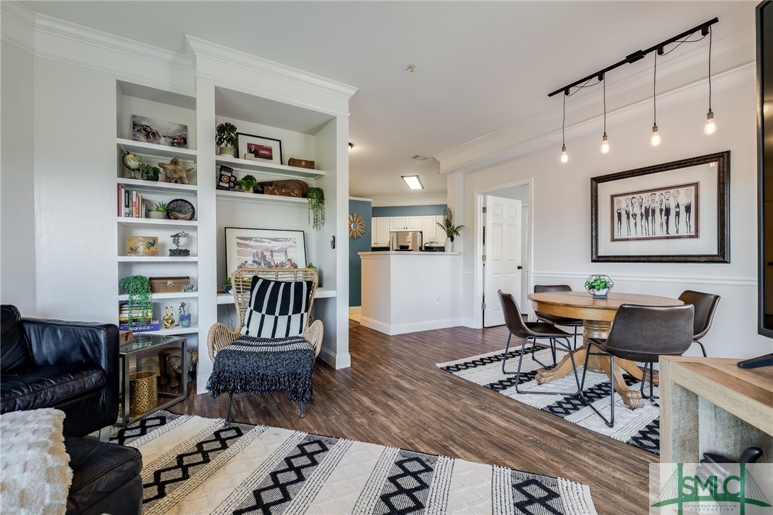 2427 Whitemarsh Way