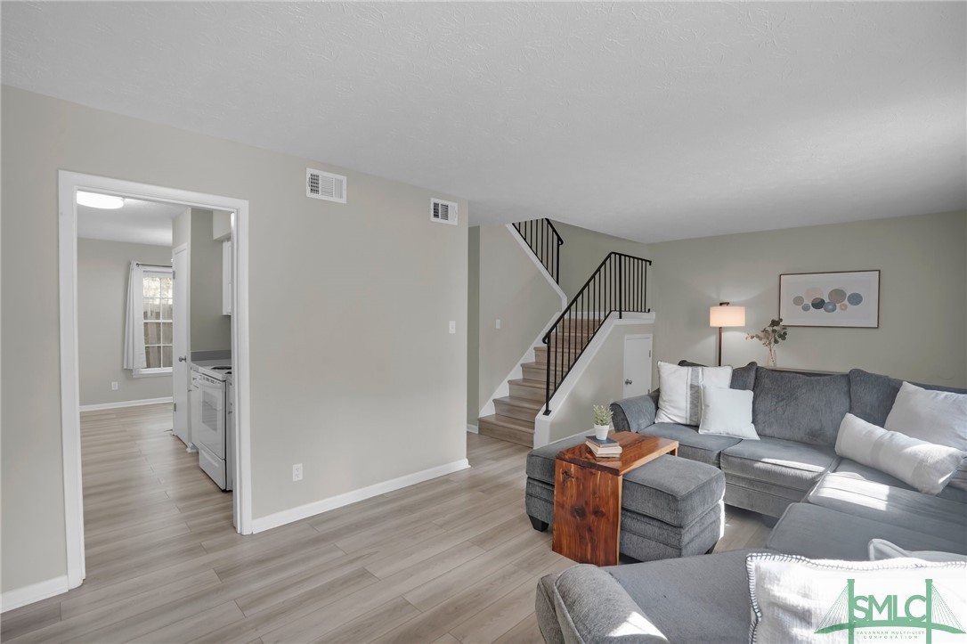 31 King Henry Court