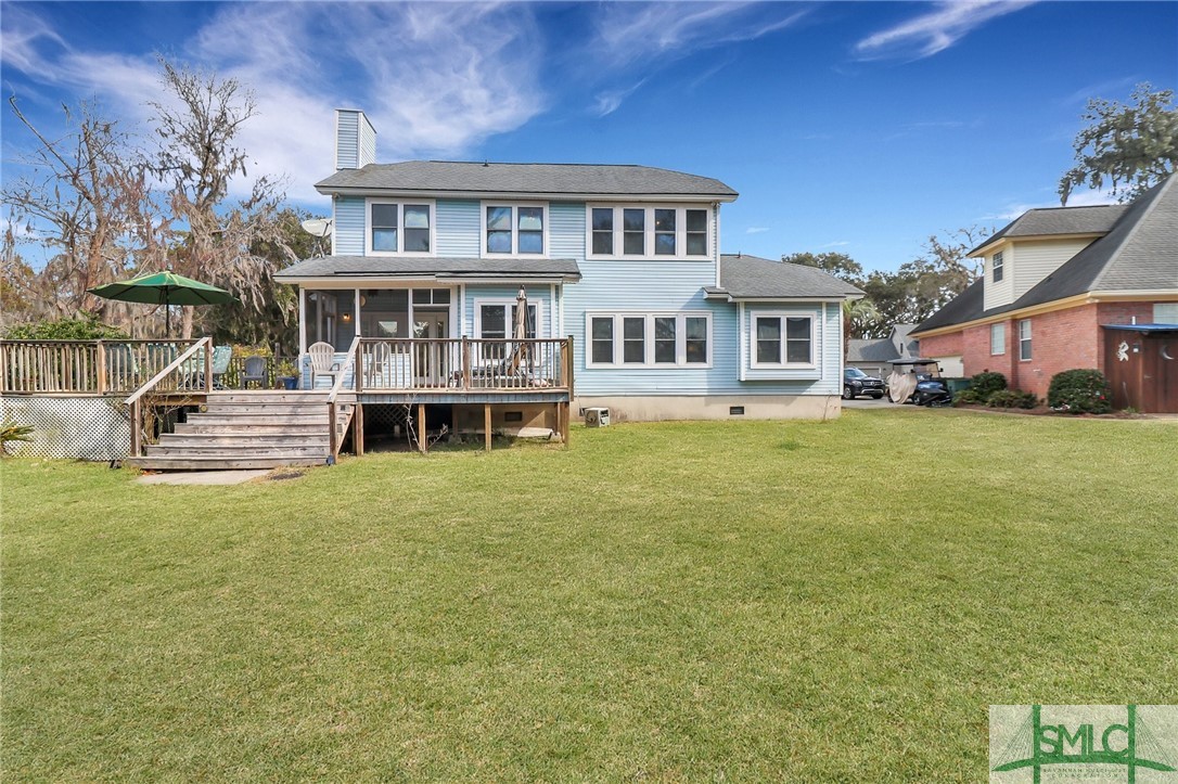 112 Copperfield Drive N