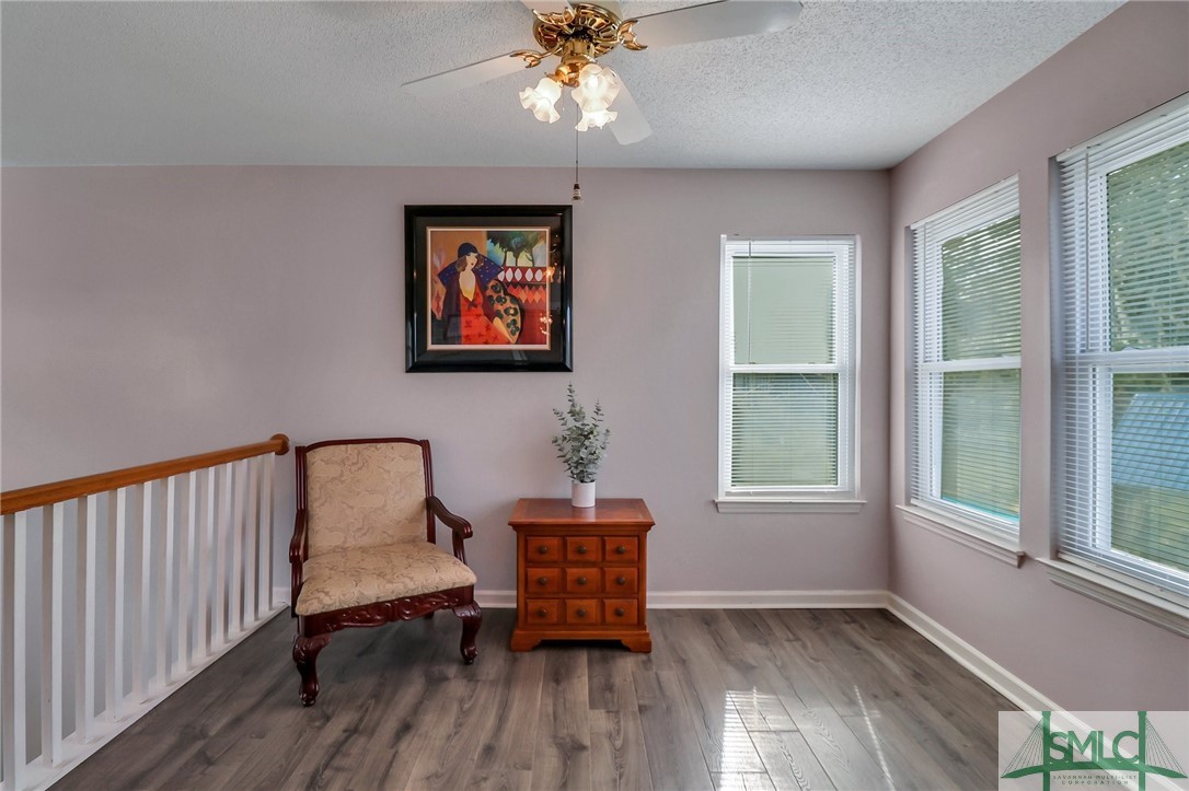 112 Copperfield Drive N