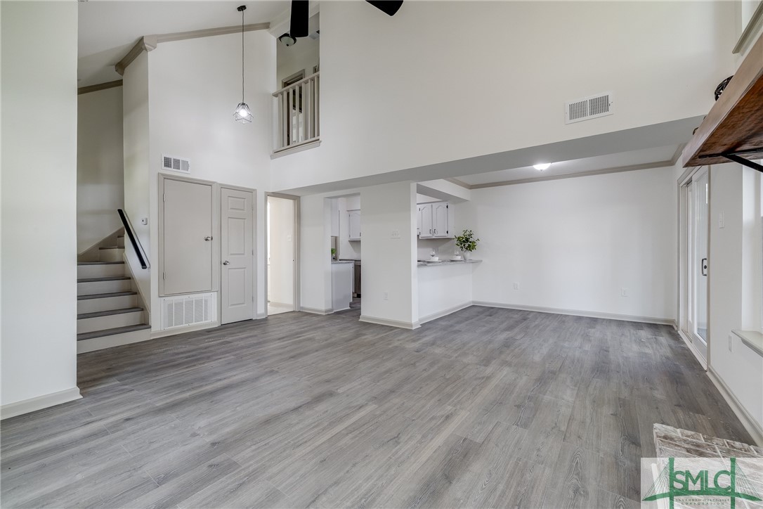 6 Holland Park Court