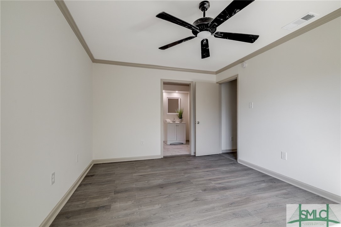 6 Holland Park Court
