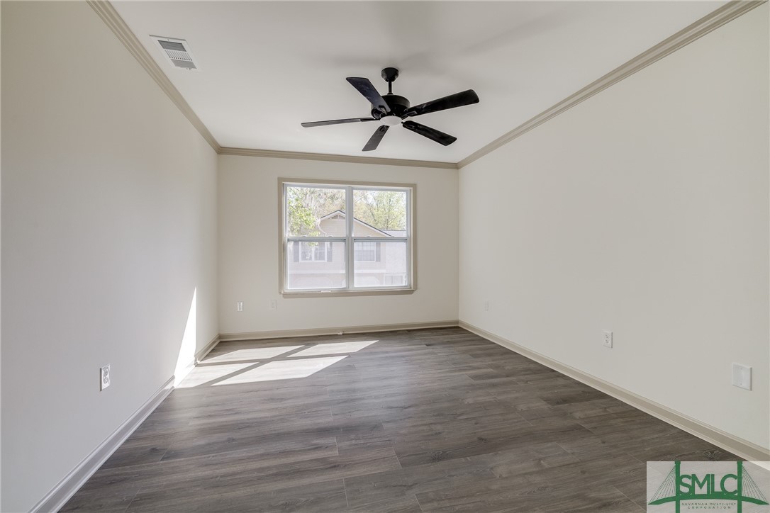 6 Holland Park Court