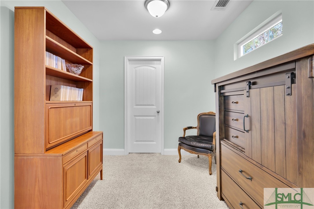 460 Dalcross Drive