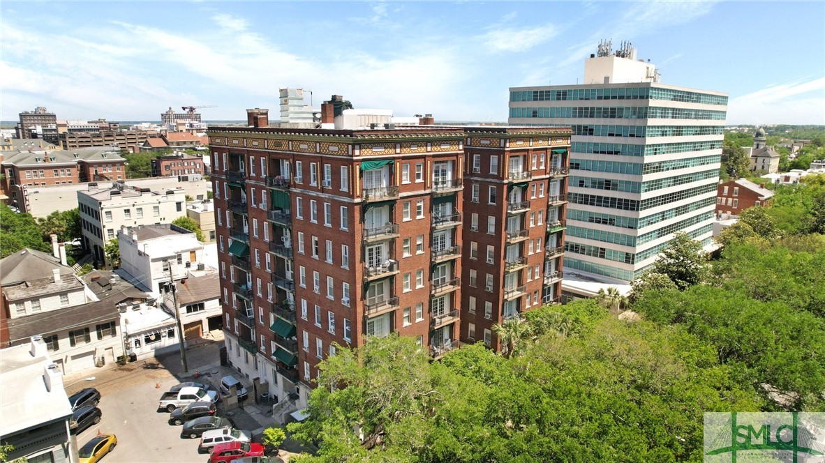 24 E Liberty Street 23