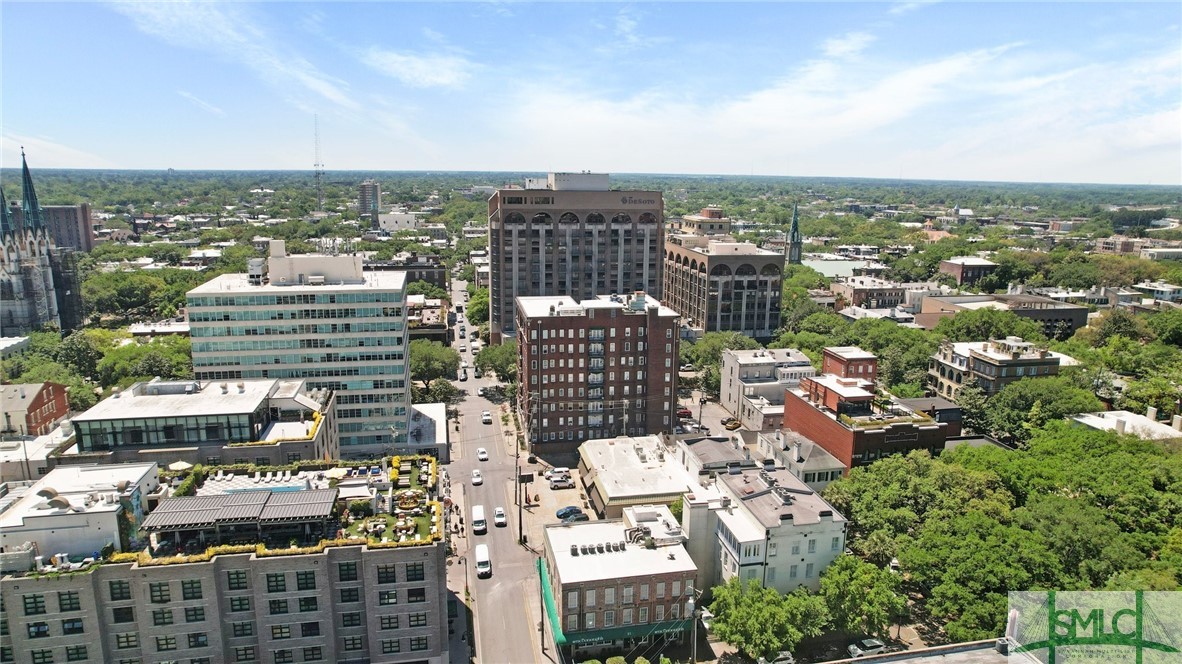 24 E Liberty Street 23