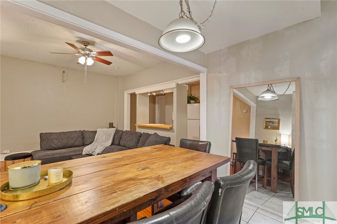 24 E Liberty Street 23