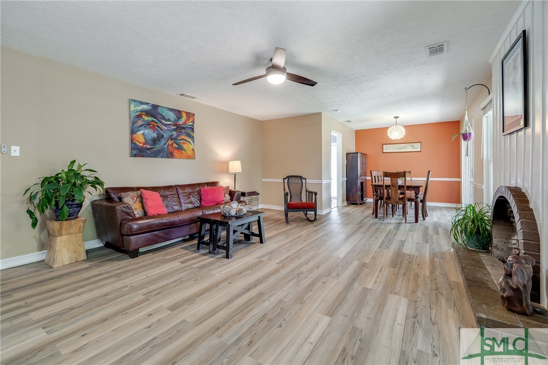 13007 Largo Drive