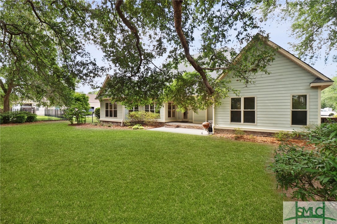 113 Covered Bridge Boulevard
