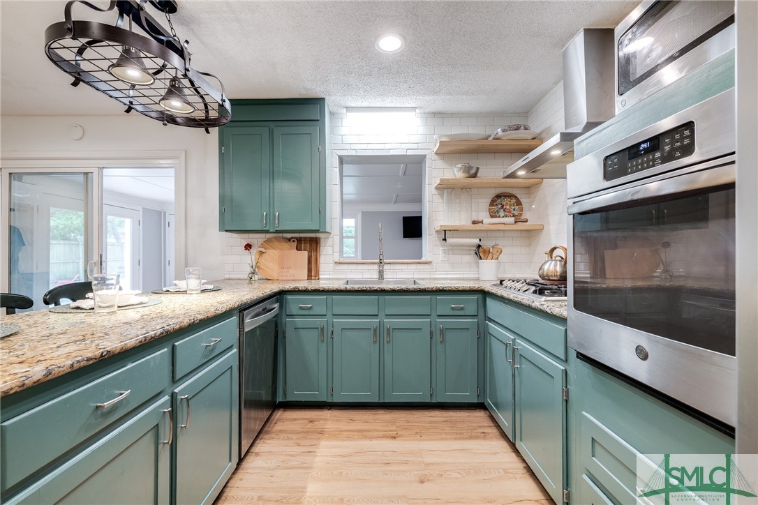 9240 Garland Drive