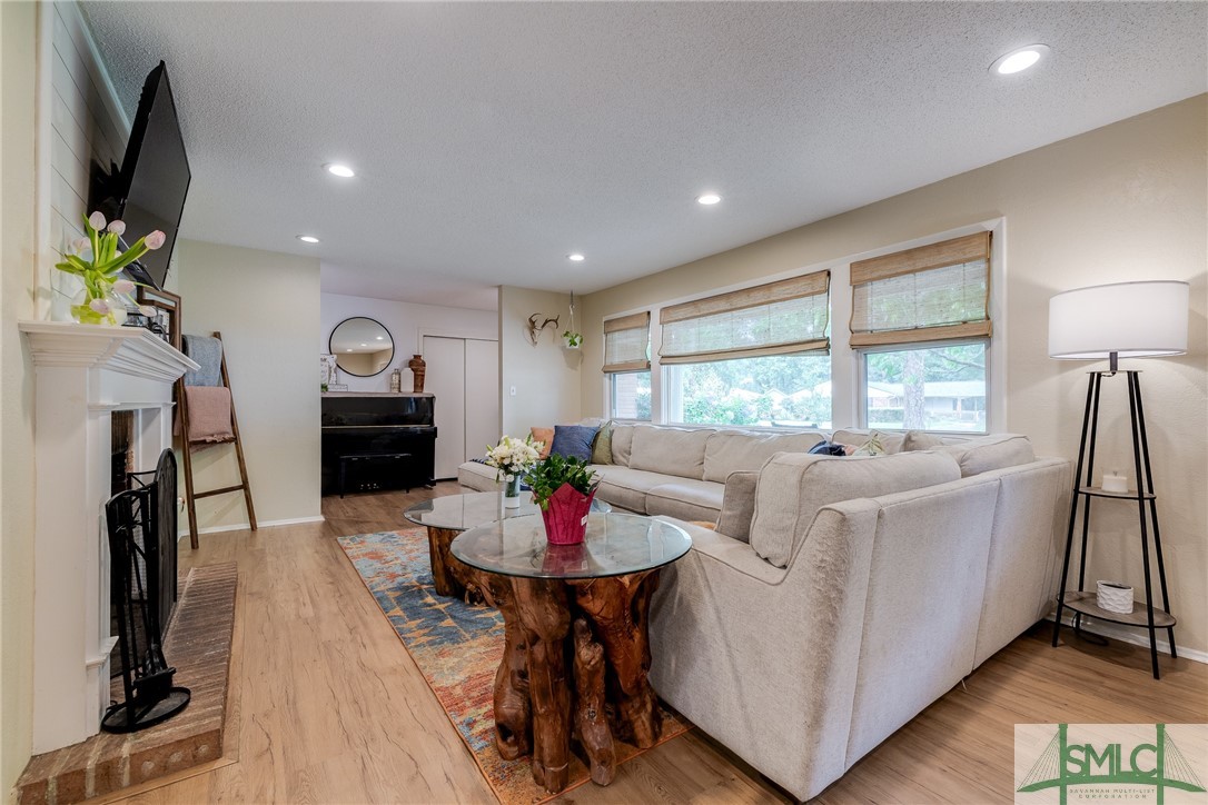 9240 Garland Drive