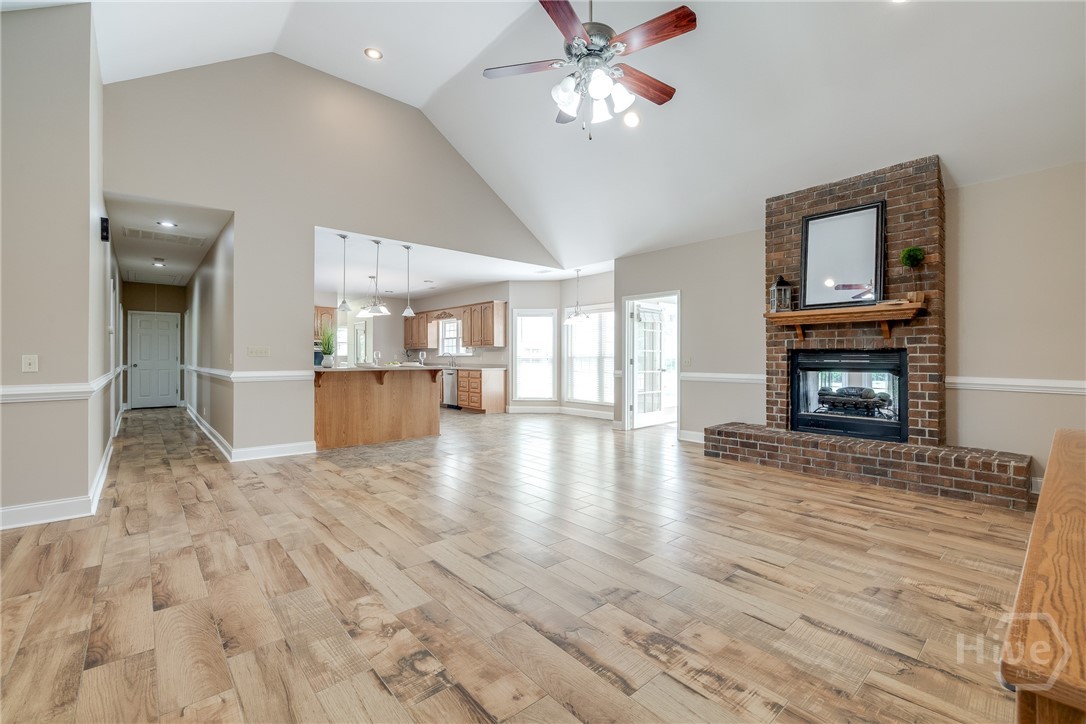 205 Thompson Road