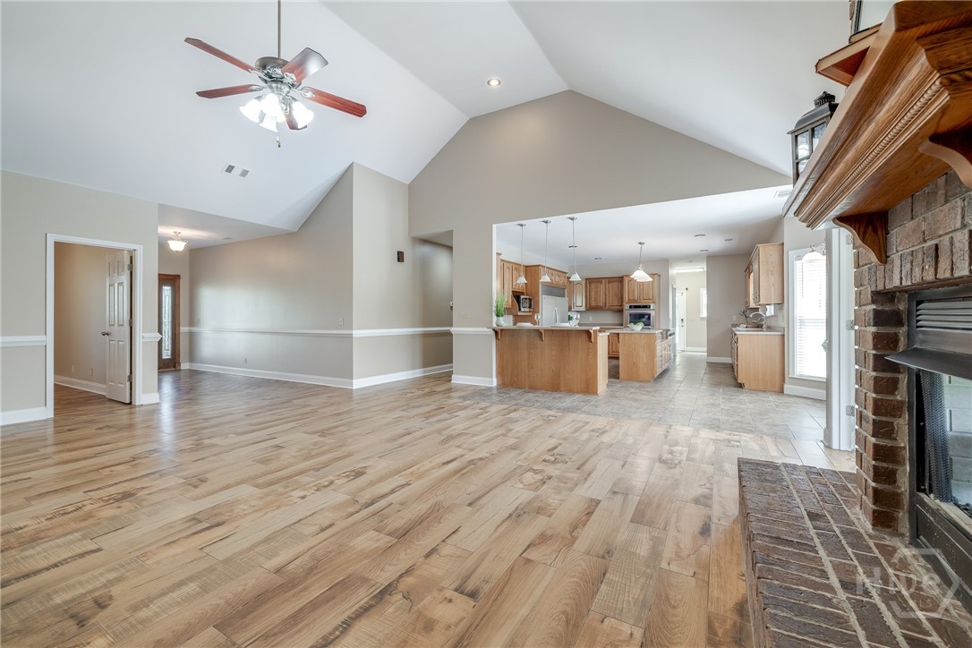 205 Thompson Road